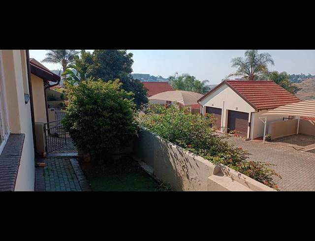 2 BEDROOM PROPERTY TO RENT IN SILVERFIELDS